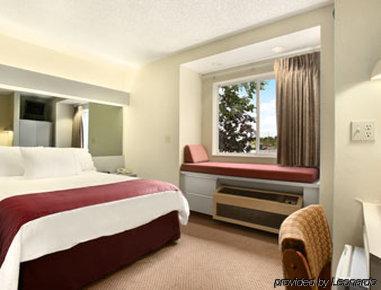 Quality Inn & Suites Watertown Fort Drum Calcium Oda fotoğraf
